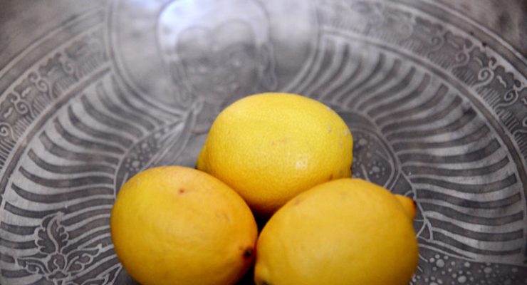 Natron und Zitrone
